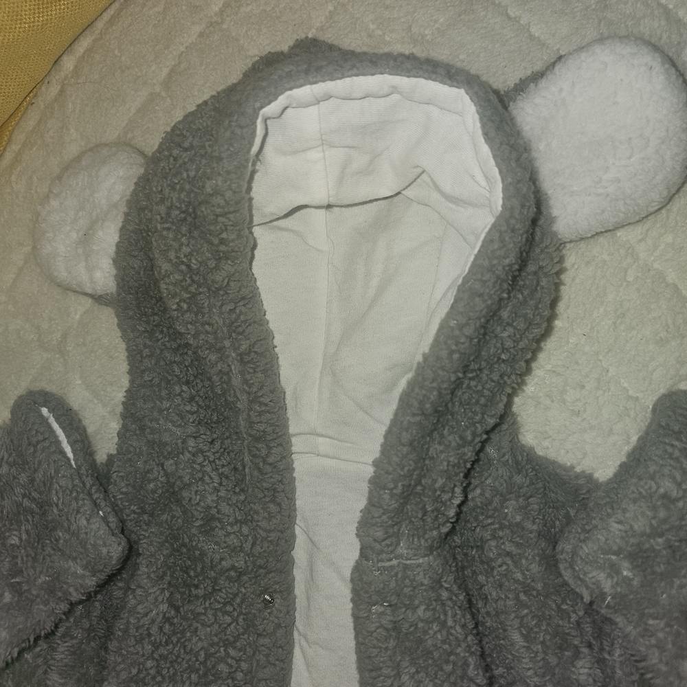 Adorable Gray Fleece Kids Footie - Picture 3 of 5